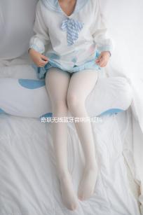 奇聯(lián)無(wú)線藍(lán)牙音響網(wǎng)紅抖音同款家用臺(tái)式電腦迷你小型發(fā)光音箱低音炮手拿便攜高音質(zhì)汽車(chē)車(chē)載戶(hù)外廣場(chǎng)舞