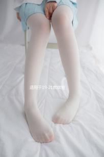 適用于19-21款繽智前杠包角防撞條改裝汽車霧燈中網(wǎng)外觀裝飾配件